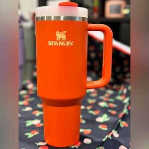 Stanley 40oz Authentic Tigerlily